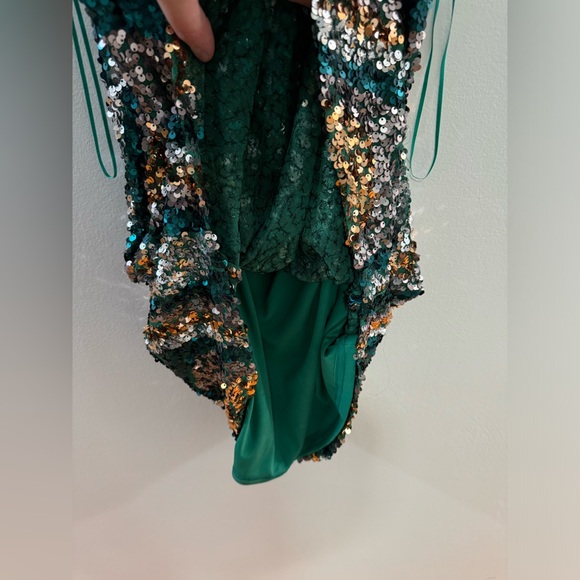 NWT LG Lizzie’s Boutique Green Pattern Sequin Dress - Picture 8 of 10
